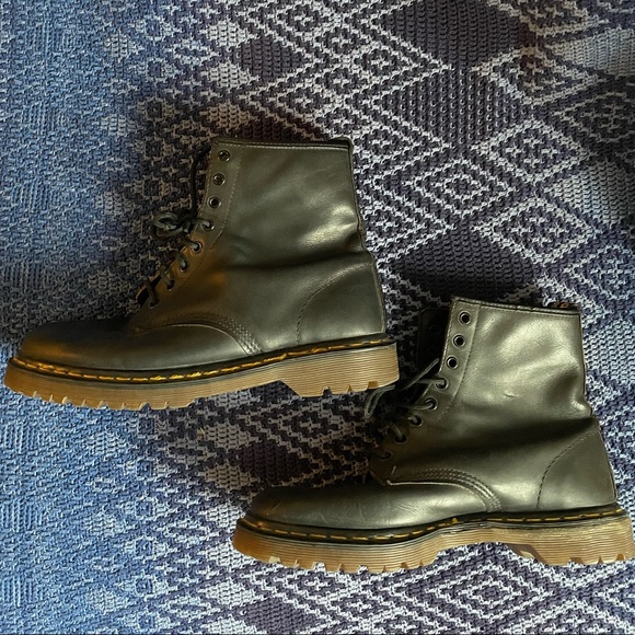 Dr. Martens Shoes - Vintage, mid-90s Dr Marten 1460 boots.